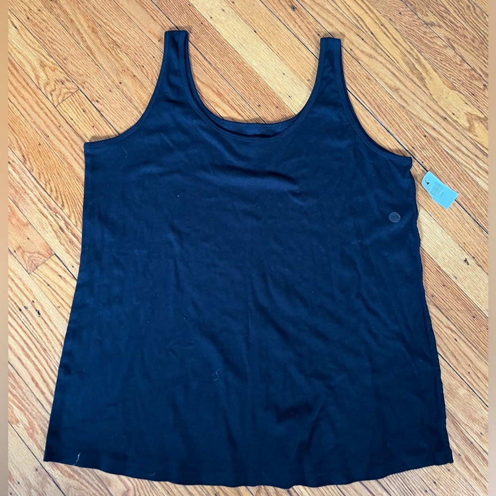 Lane Bryant black tank top size 26/28 Never worn tags on